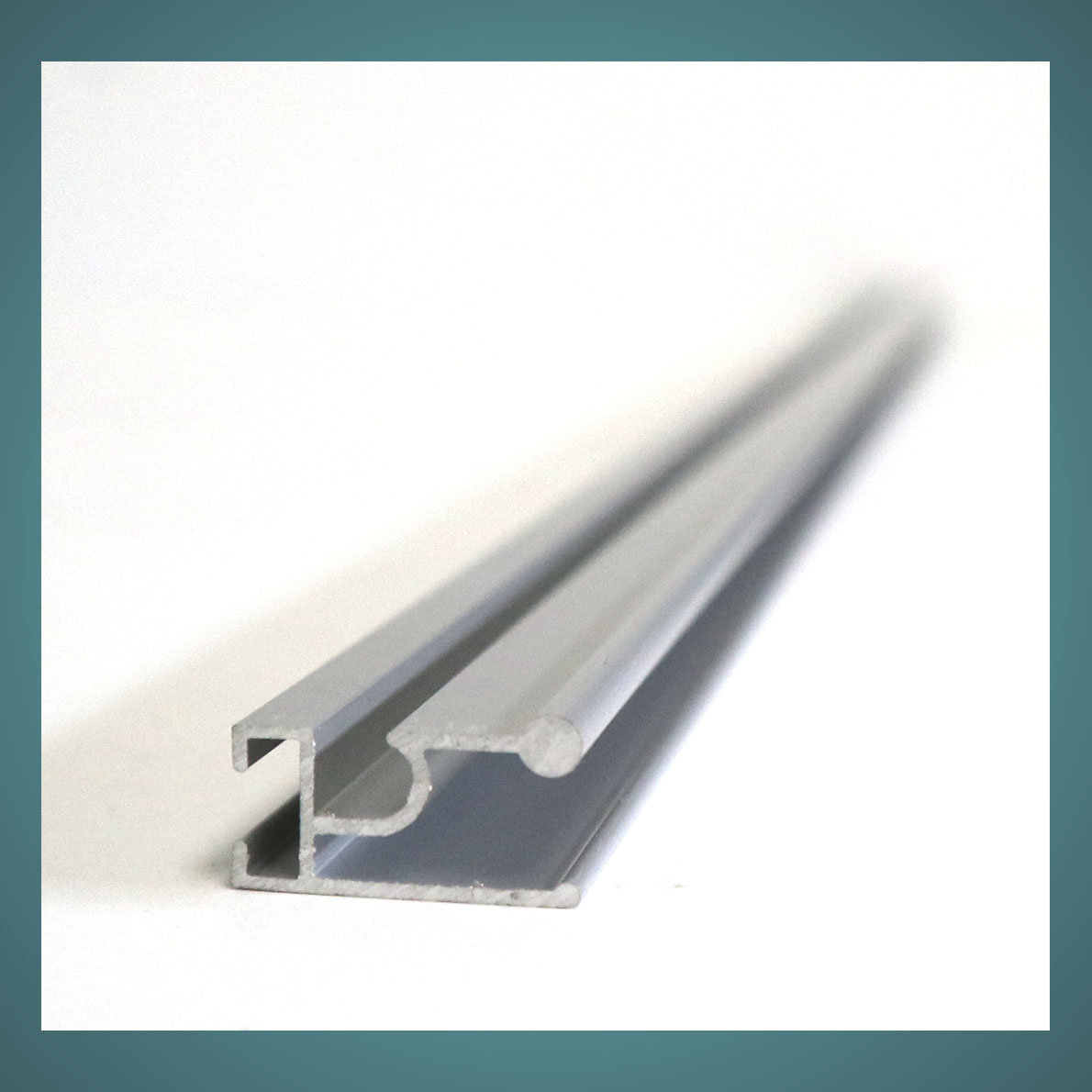 v5.SignMart > Banner Displays > SignMart EZSnap 10' Extrustion